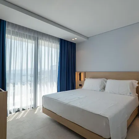 Victoria Boutique 3* Saranda